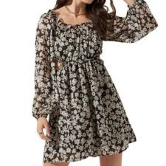 Astr Black and Cream Floral Long Sleeve Dress with Cut Outs Size Small - Picture 1 of 7